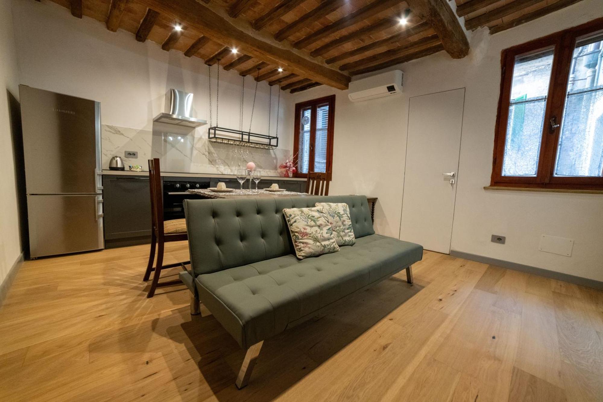 The Rose Suite Siena Luaran gambar
